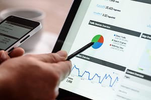 Lire la suite à propos de l’article Stratégie de Contenu LinkedIn pour Dirigeants : Devenir une Référence